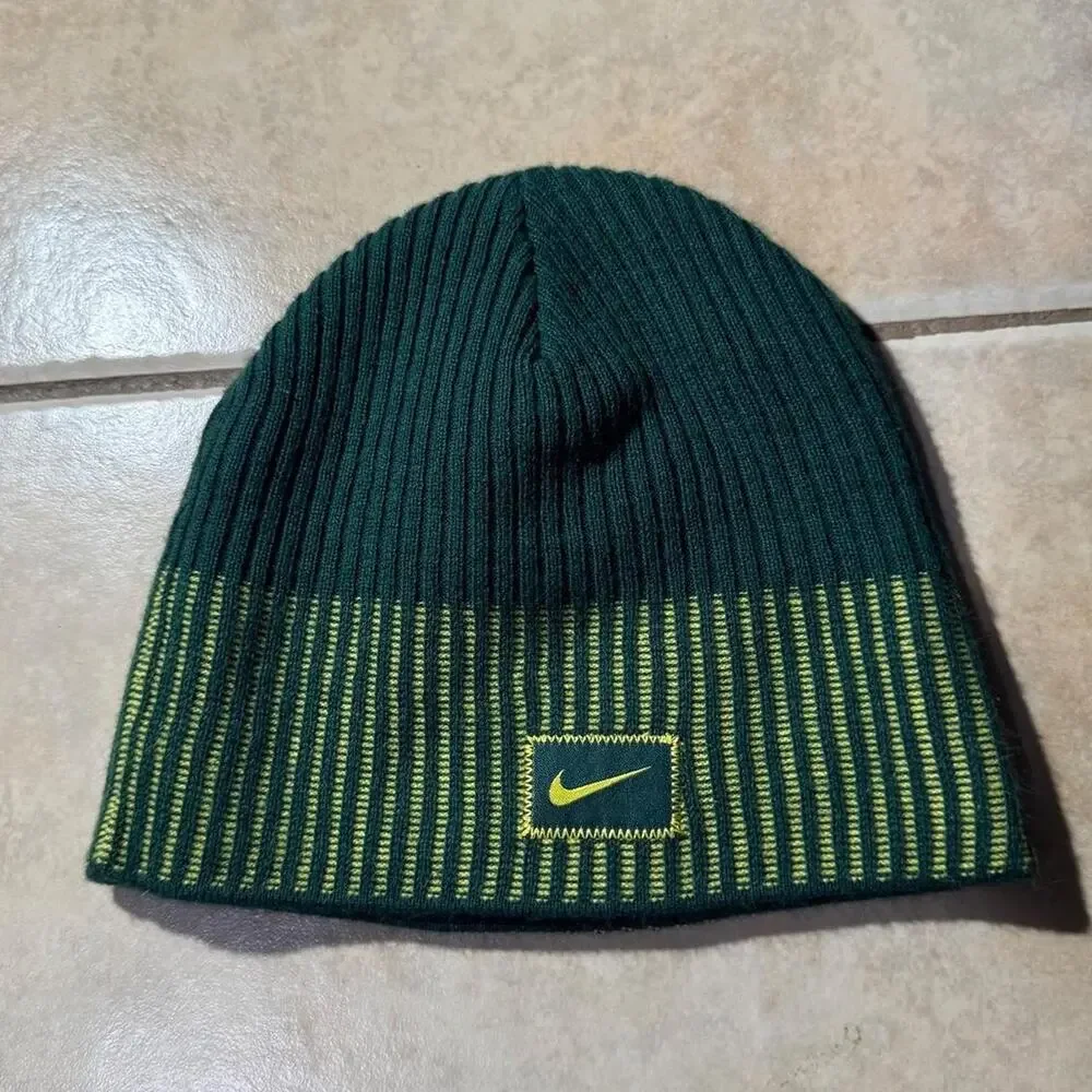 Vintage 90s nike oregon ducks One Size Fits All Beanie